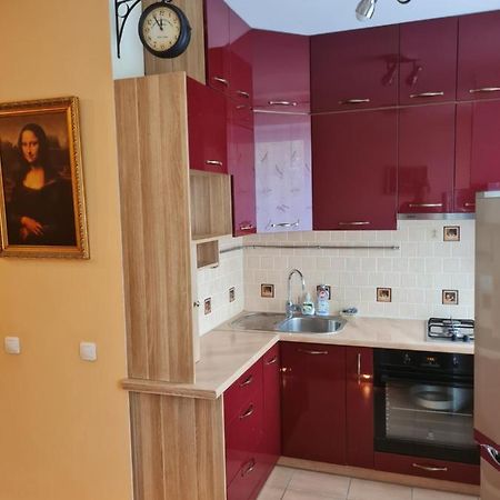Ziemielu Mols Apartaments/Pirma Linija Pie Juras Liepaja Exterior photo
