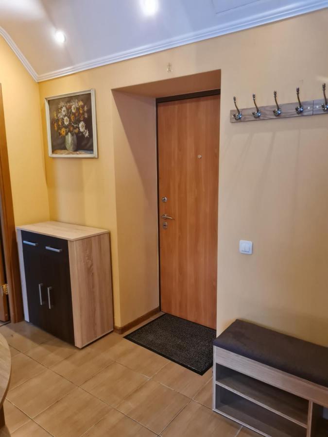 Ziemielu Mols Apartaments/Pirma Linija Pie Juras Liepaja Exterior photo